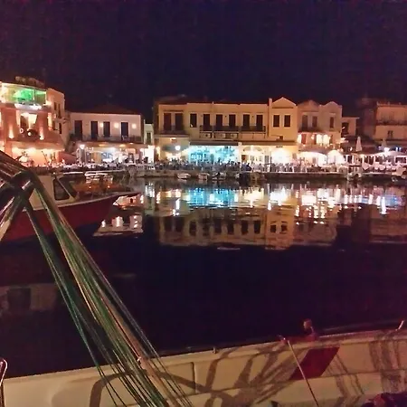 Panos *